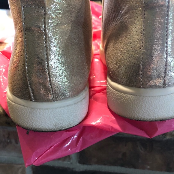 Sparkle in Pink (SIP) size 3 Gold Boots - Picture 2 of 4